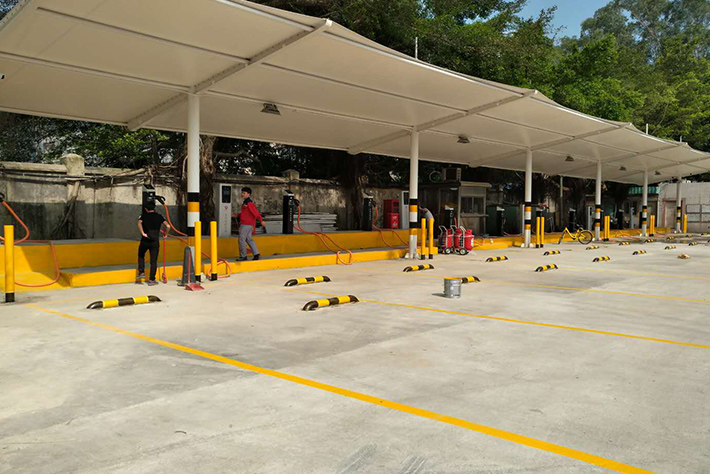 巴士集团侨城东公交总站充电站工程