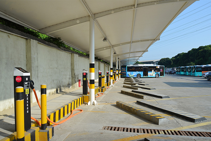 官龙村公交站充电站工程