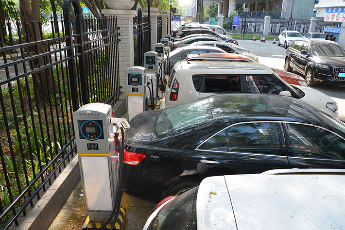 宝安区海裕停车场充电站工程