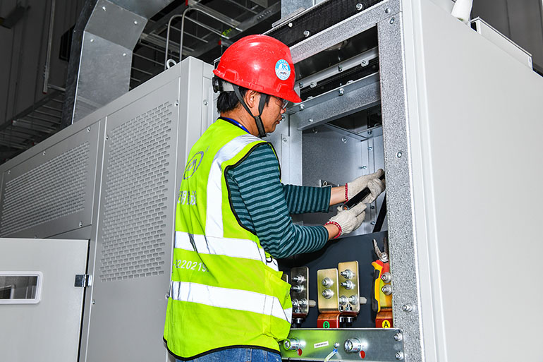 广州富士康超视堺（康宁项目）电气安装工程32X1600KVA高压配电工程